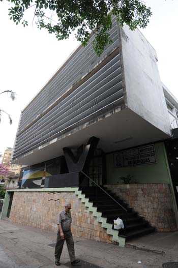 Fachada do prédio onde funcionava o Dops, hoje Delegacia Antidrogas, na avenida Afonso Pena. Foto: Gladyston Rodrigues / EM