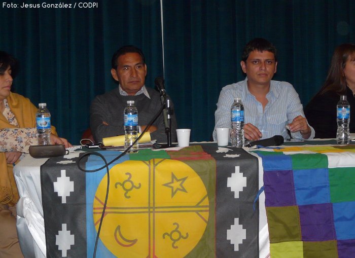 Dirigentes comunitarios afectados por Chevron-Texaco en Ecuador, y abogados del caso, estuvieron presentes en Neuquén. Junio de 2013