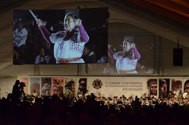 Un nutrido programa cultural en base a músicos locales mixes de Tlahuitoltepec avivó la cumbre, y que dejó un gran recuerdoa los asistentes