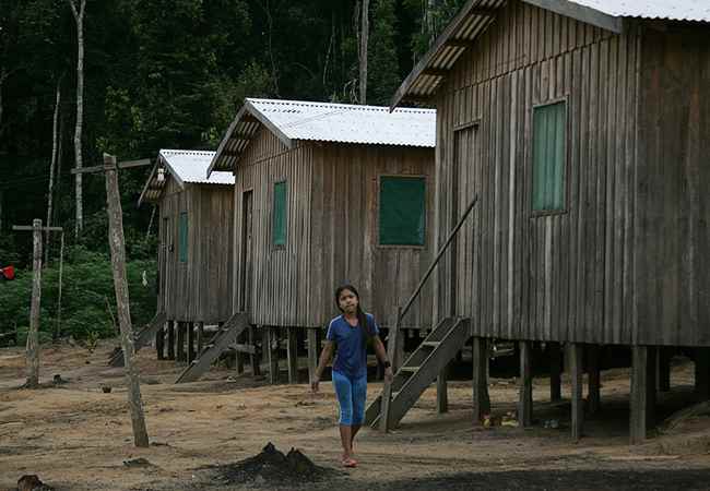 Casas construídas por programa social (Foto: Odair Leal/AR)
