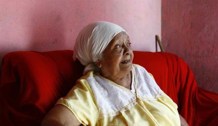 Dona Maria, 87, fez o parto da primeira criança nascida na Vila Militar (Fernando Vivas | Ag. A TARDE)