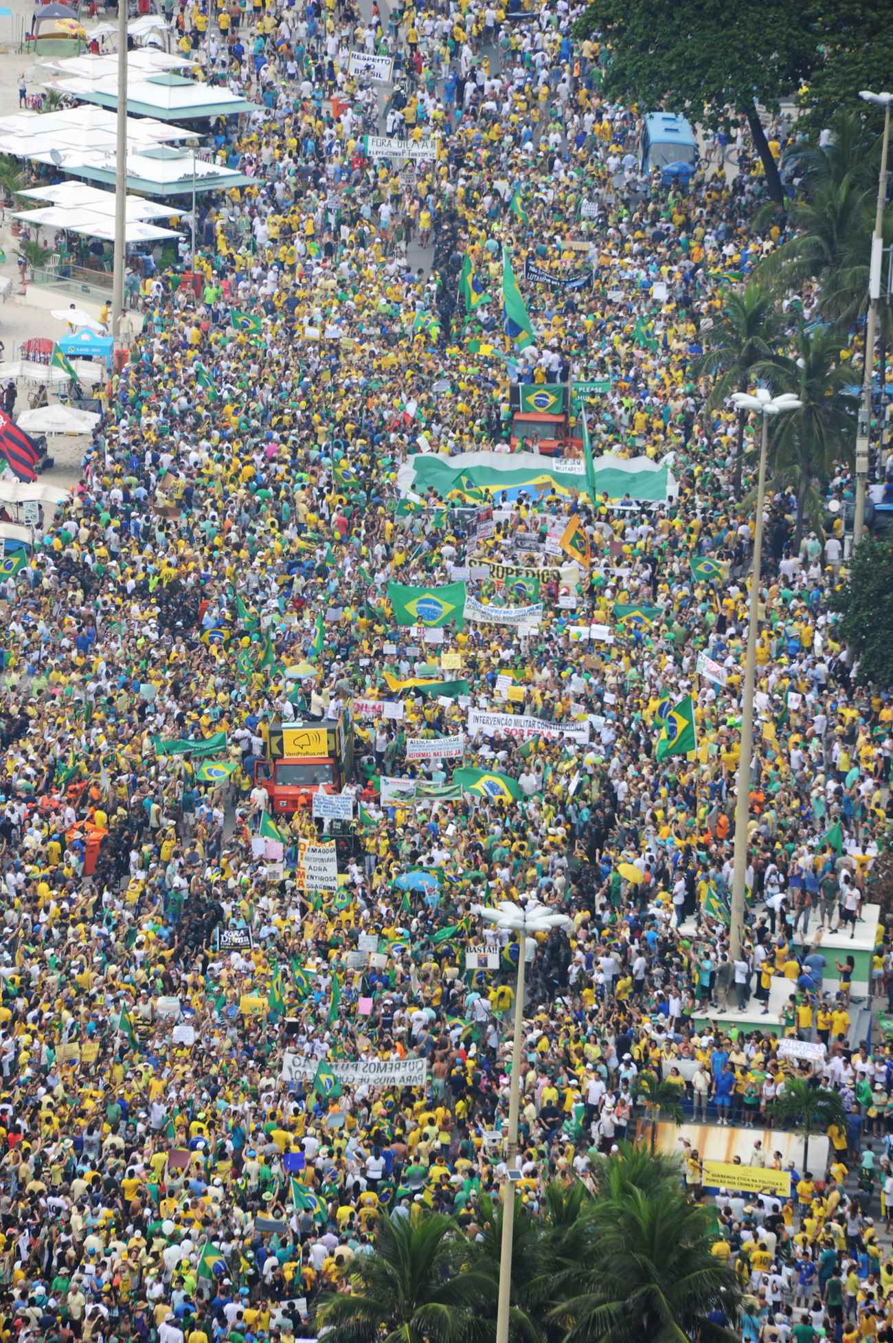 Manifestação pelo impeachment da presidenta Dilma Rousseff no Rio de Janeiro em 15 de março de 2015. Foto: Tasso Marcelo / Fotos Públicas