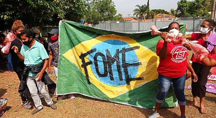 Brasil de volta ao mapa da fome é o retrato do desmonte de políticas públicas. Entrevista especial com Daniel de Souza | Combate Racismo Ambiental